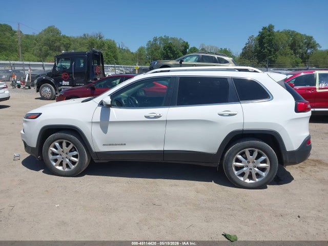 1C4PJMDS1HW620847 Jeep Cherokee Limited 4x4
