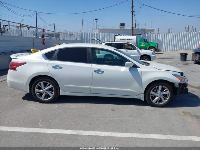 45114429 :رقم المزاد ، 1N4AL3AP9FC144054 vin ، 2015 Nissan Altima 2.5 Sv مزاد بيع
