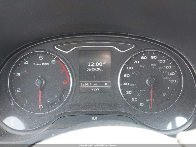 2015 Audi A3 2.0t Premium მანქანა იყიდება აუქციონზე, vin: WAUEFGFF7F1047888, აუქციონის ნომერი: 45114462