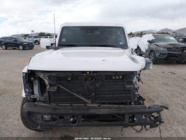 Продаж на аукціоні авто 2025 Ford Bronco Outer Banks, vin: 1FMEE8BPXSLB27433, номер лоту: 45114482