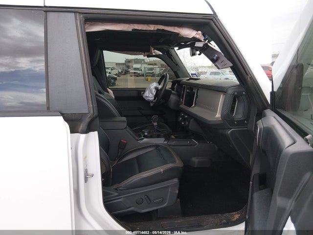 Продаж на аукціоні авто 2025 Ford Bronco Outer Banks, vin: 1FMEE8BPXSLB27433, номер лоту: 45114482