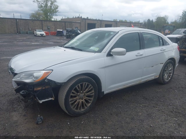 Продажа на аукционе авто 2013 Chrysler 200 Limited, vin: 1C3CCBCG5DN524184, номер лота: 45114492