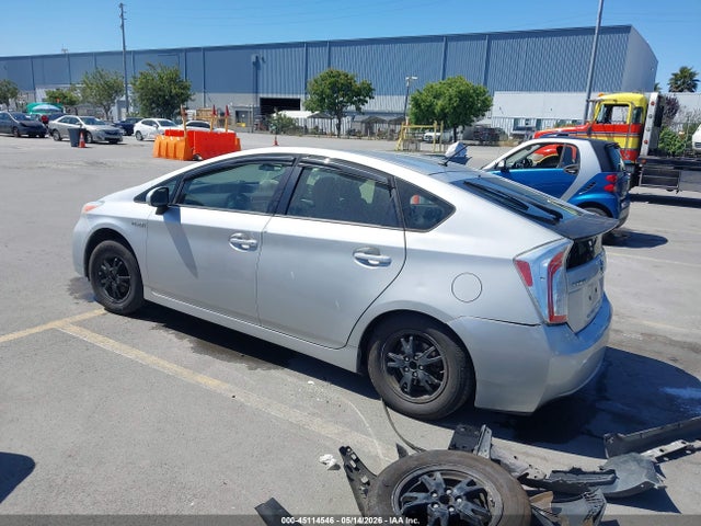 2013 Toyota Prius Two მანქანა იყიდება აუქციონზე, vin: JTDKN3DU0D0342059, აუქციონის ნომერი: 45114546