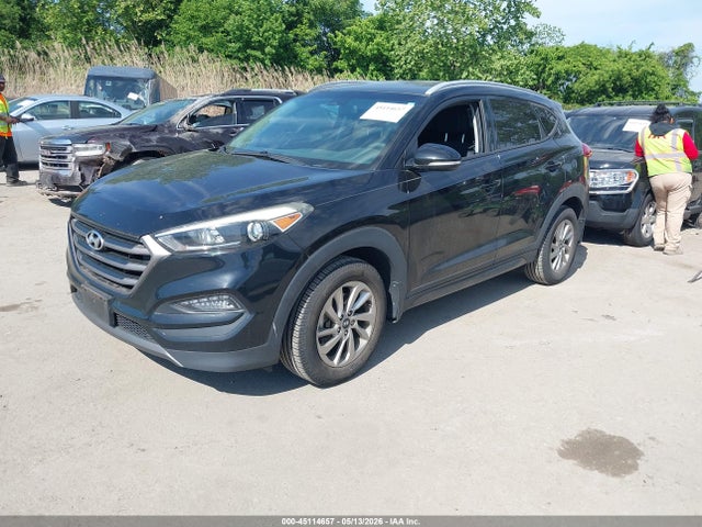 45114657 :رقم المزاد ، KM8J33A26GU126391 vin ، 2016 Hyundai Tucson Eco مزاد بيع
