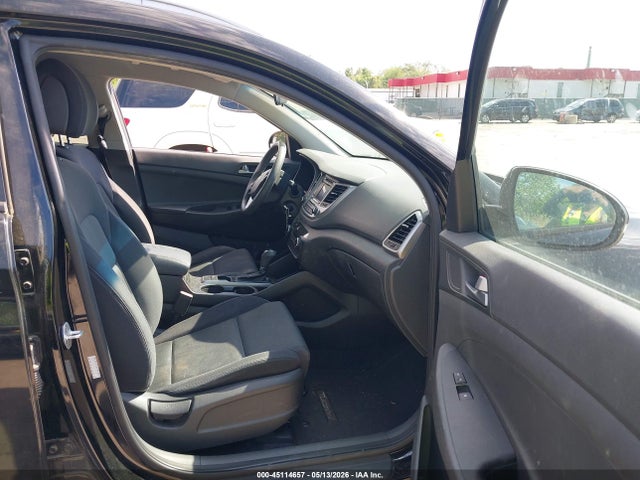 45114657 :رقم المزاد ، KM8J33A26GU126391 vin ، 2016 Hyundai Tucson Eco مزاد بيع