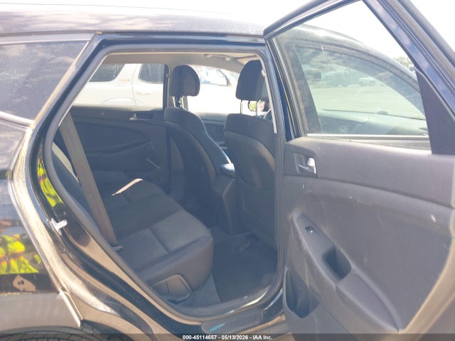 45114657 :رقم المزاد ، KM8J33A26GU126391 vin ، 2016 Hyundai Tucson Eco مزاد بيع