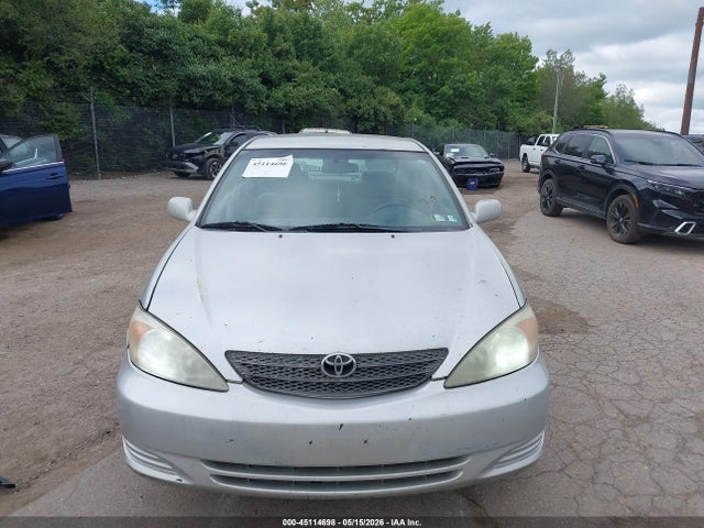45114698 :رقم المزاد ، 4T1BE32K43U136702 vin ، 2003 Toyota Camry Le مزاد بيع