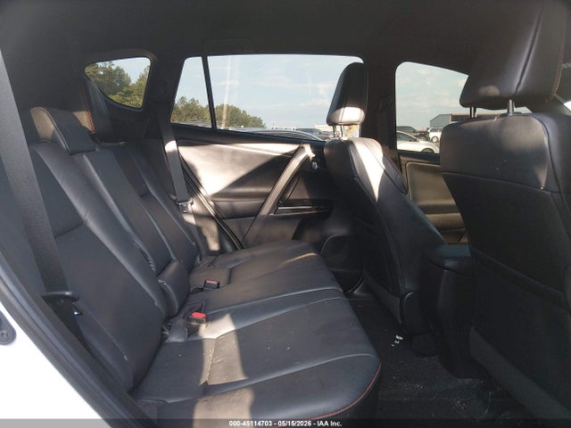Aukcja sprzedaży 2018 Toyota Rav4 Se, vin: 2T3NFREV0JW520676, numer aukcji: 45114703
