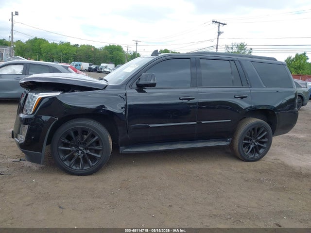 45114719 :رقم المزاد ، 1GYS4BKJ2LR217896 vin ، 2020 Cadillac Escalade 4wd Luxury مزاد بيع