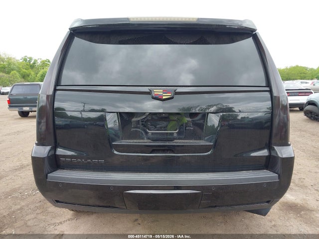 45114719 :رقم المزاد ، 1GYS4BKJ2LR217896 vin ، 2020 Cadillac Escalade 4wd Luxury مزاد بيع