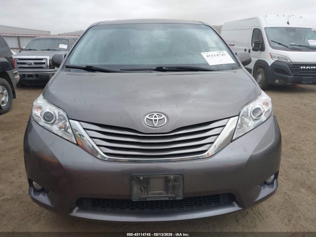 Toyota SIENNA XLE 2016 5TDDK3DC9GS135096 Image 13