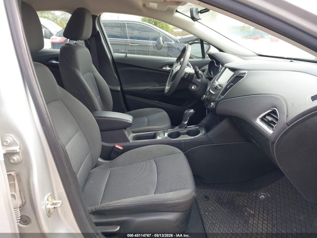 45114767 :رقم المزاد ، 3G1BE6SM4JS642589 vin ، 2018 Chevrolet Cruze Lt Auto مزاد بيع