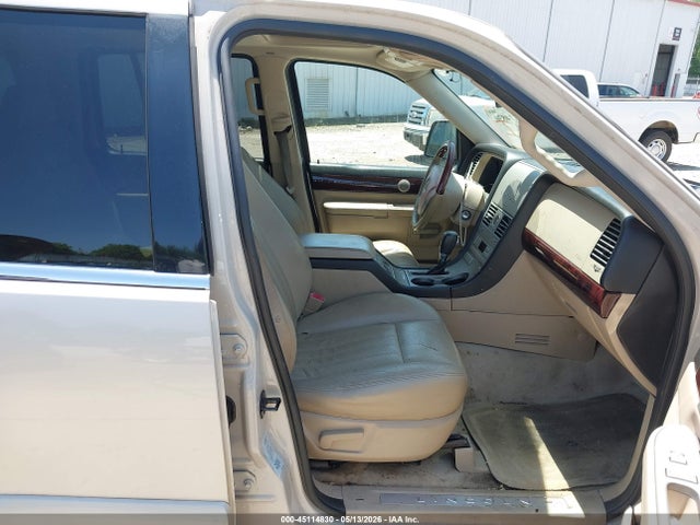 Продажа на аукционе авто 2005 Lincoln Aviator, vin: 5LMEU68H95ZJ16817, номер лота: 45114830