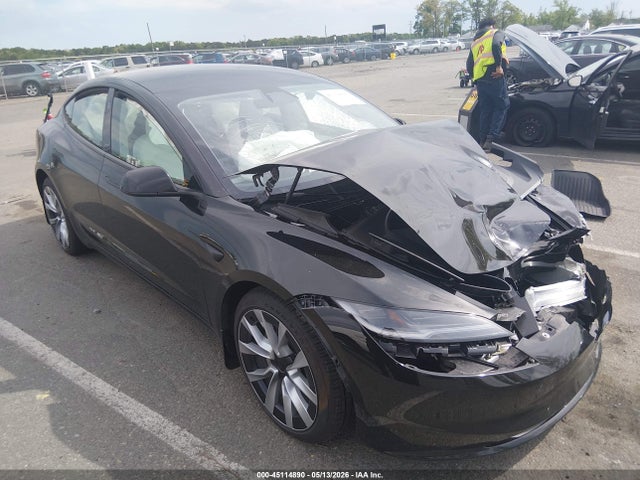 Tesla Model 3 Long Range All-wheel Drive 2025 5YJ3E1EB5SF065056 головне зображення