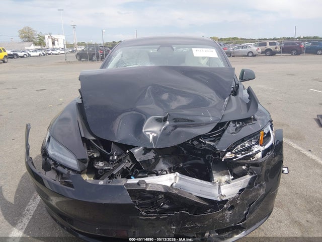Tesla Model 3 Long Range All-wheel Drive 2025 5YJ3E1EB5SF065056 Image 11