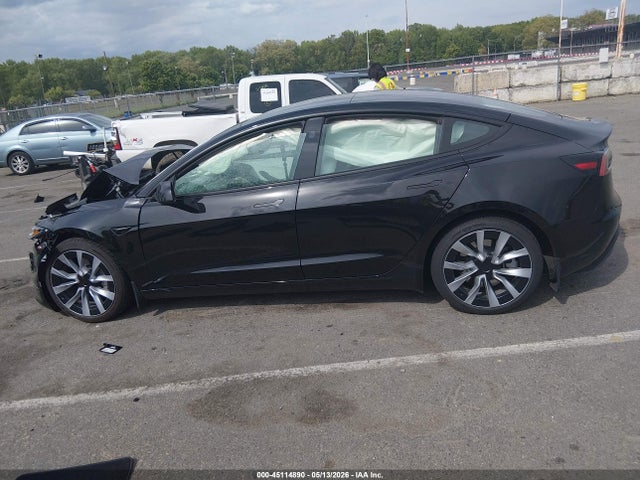 Tesla Model 3 Long Range All-wheel Drive 2025 5YJ3E1EB5SF065056 Image 13