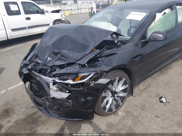 Tesla Model 3 Long Range All-wheel Drive 2025 5YJ3E1EB5SF065056 Image 6