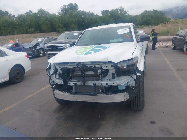 Toyota Tacoma Sr 2025 3TYJDAHN2ST024156 Image 12