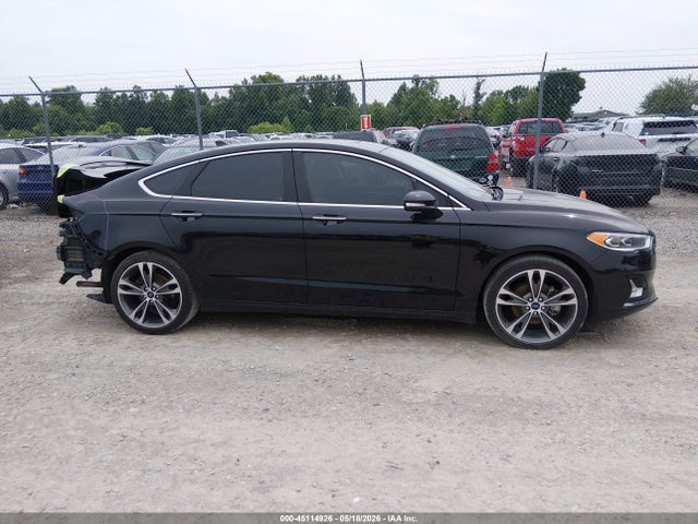 3FA6P0K98KR253691 Ford Fusion Titanium