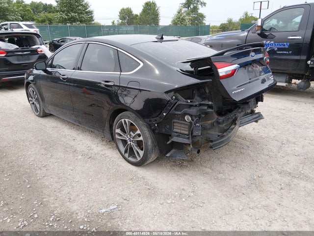 3FA6P0K98KR253691 Ford Fusion Titanium