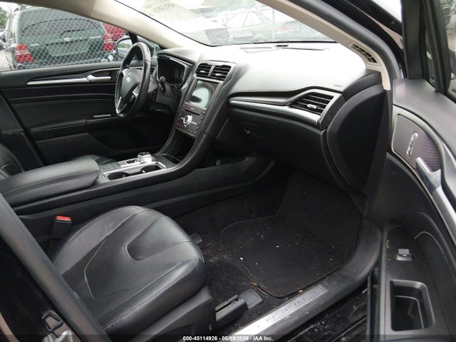 3FA6P0K98KR253691 Ford Fusion Titanium