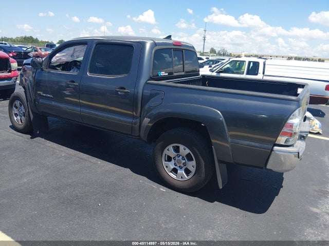 45114997 :رقم المزاد ، 3TMJU4GN8FM190444 vin ، 2015 Toyota Tacoma Prerunner V6 مزاد بيع