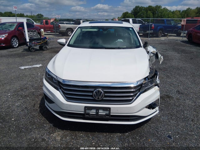 Aukcja sprzedaży 2021 Volkswagen Passat 2.0t Se, vin: 1VWSA7A34MC014654, numer aukcji: 45115039