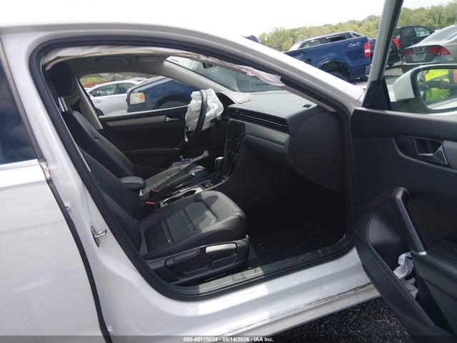 Aukcja sprzedaży 2021 Volkswagen Passat 2.0t Se, vin: 1VWSA7A34MC014654, numer aukcji: 45115039