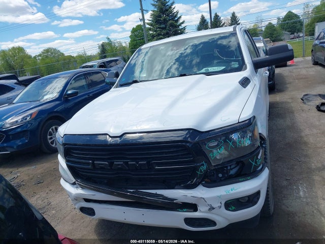 45115059 :رقم المزاد ، 1C6SRFBT0MN830289 vin ، 2021 Ram 1500 Big Horn  4x4 6'4 Box مزاد بيع