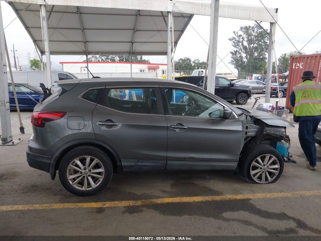 2018 Nissan Rogue Sport S მანქანა იყიდება აუქციონზე, vin: JN1BJ1CP9JW157970, აუქციონის ნომერი: 45115072
