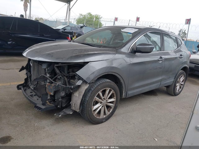 2018 Nissan Rogue Sport S მანქანა იყიდება აუქციონზე, vin: JN1BJ1CP9JW157970, აუქციონის ნომერი: 45115072