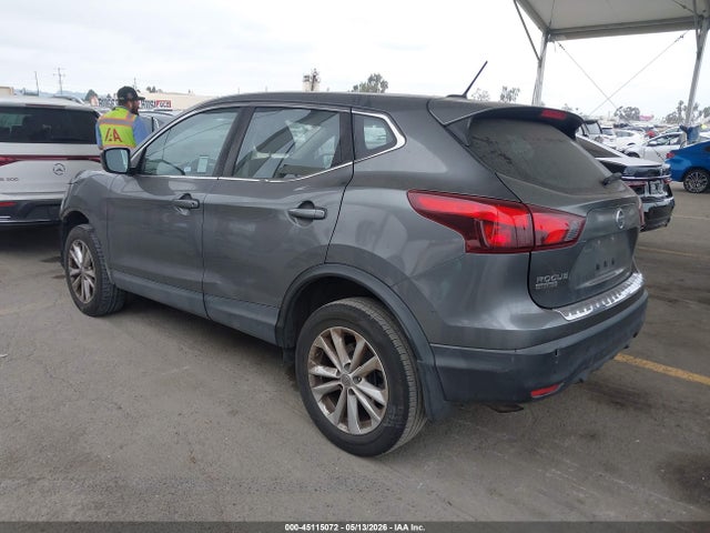 2018 Nissan Rogue Sport S მანქანა იყიდება აუქციონზე, vin: JN1BJ1CP9JW157970, აუქციონის ნომერი: 45115072