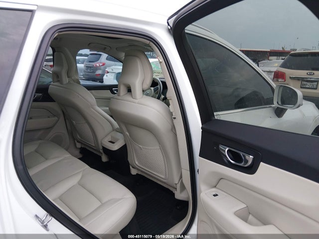 YV4A22RK3J1041147 Volvo Xc60 T6 Momentum