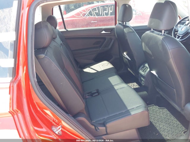 45115080 :رقم المزاد ، 3VV2B7AX0JM200366 vin ، 2018 Volkswagen Tiguan 2.0t Se/2.0t Sel مزاد بيع