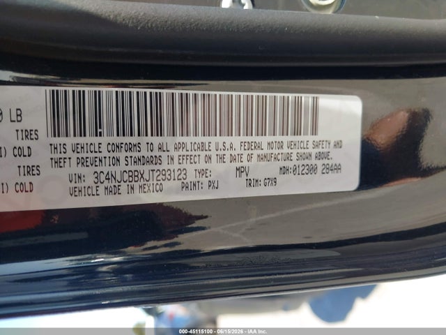 3C4NJCBBXJT293123 Jeep Compass Latitude Fwd