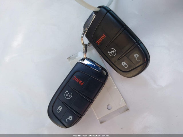 3C4NJCBB4JT293103 Jeep Compass Latitude Fwd