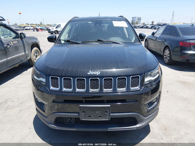 3C4NJCBB4JT293103 Jeep Compass Latitude Fwd