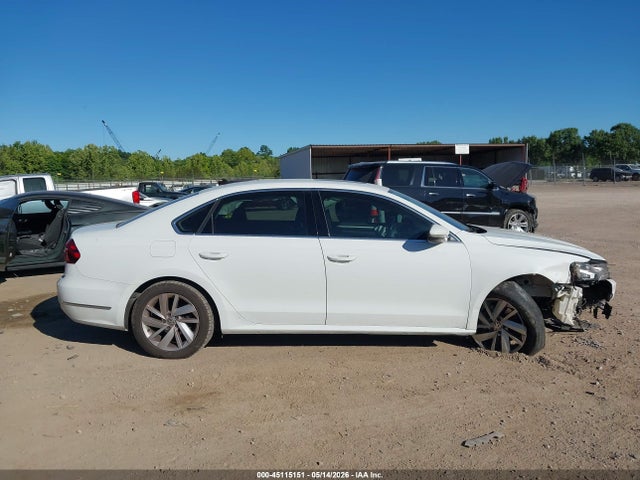 2018 Volkswagen Passat 2.0t Se მანქანა იყიდება აუქციონზე, vin: 1VWBA7A38JC003569, აუქციონის ნომერი: 45115151
