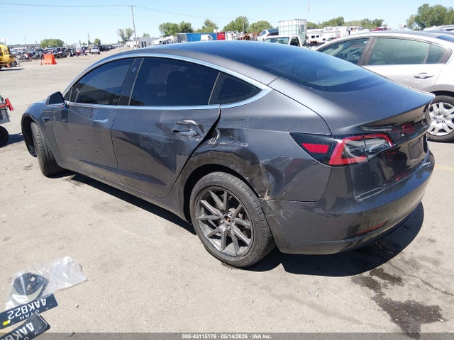 Tesla Model 3 Long Range/performance 2018 5YJ3E1EB5JF119647 Image 3