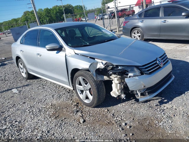 45115178 :رقم المزاد ، 1VWAT7A30FC077503 vin ، 2015 Volkswagen Passat 1.8t Limited Edition مزاد بيع