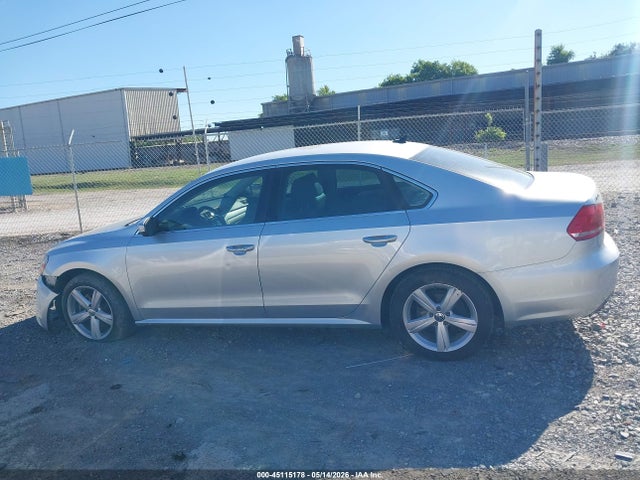 Aukcja sprzedaży 2015 Volkswagen Passat 1.8t Limited Edition, vin: 1VWAT7A30FC077503, numer aukcji: 45115178
