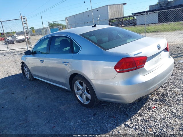 Aukcja sprzedaży 2015 Volkswagen Passat 1.8t Limited Edition, vin: 1VWAT7A30FC077503, numer aukcji: 45115178