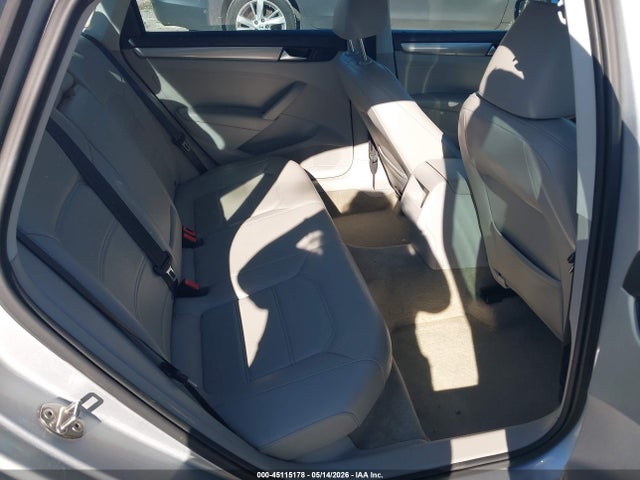 Aukcja sprzedaży 2015 Volkswagen Passat 1.8t Limited Edition, vin: 1VWAT7A30FC077503, numer aukcji: 45115178