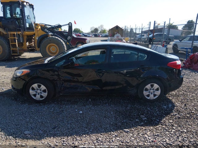 45115199 :رقم المزاد ، KNAFK4A63F5320601 vin ، 2015 Kia Forte Lx مزاد بيع