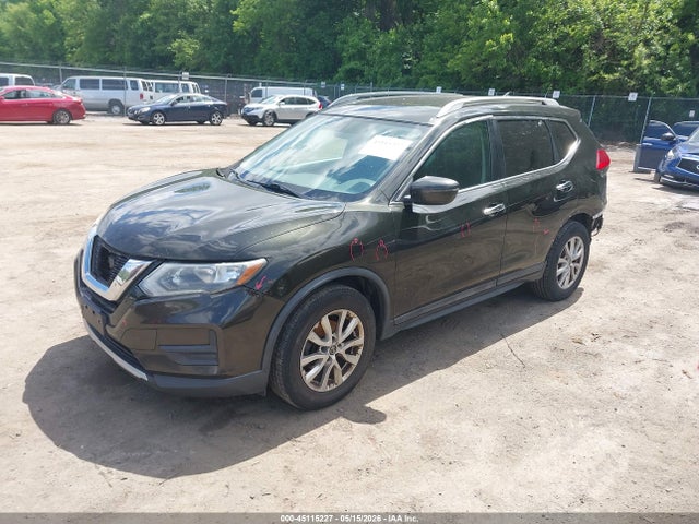 45115227 :رقم المزاد ، 5N1AT2MT5HC858128 vin ، 2017 Nissan Rogue Sv مزاد بيع