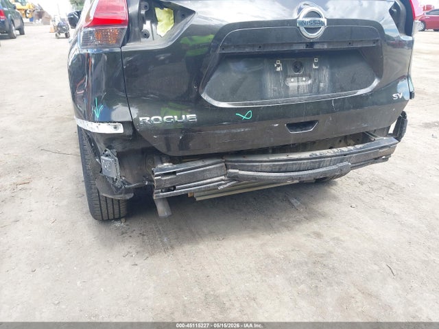 45115227 :رقم المزاد ، 5N1AT2MT5HC858128 vin ، 2017 Nissan Rogue Sv مزاد بيع