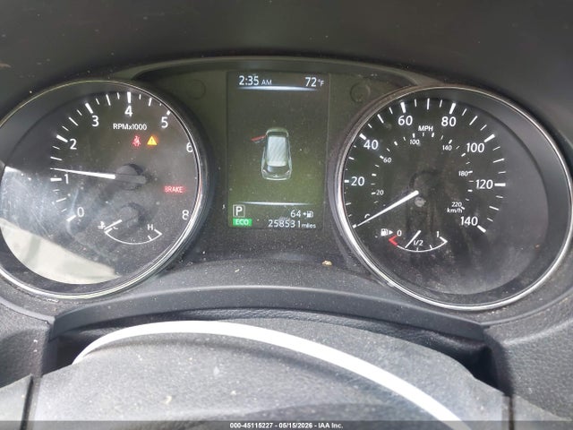 45115227 :رقم المزاد ، 5N1AT2MT5HC858128 vin ، 2017 Nissan Rogue Sv مزاد بيع