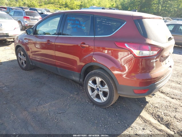 45115291 :رقم المزاد ، 1FMCU0GX8GUC30212 vin ، 2016 Ford Escape Se مزاد بيع