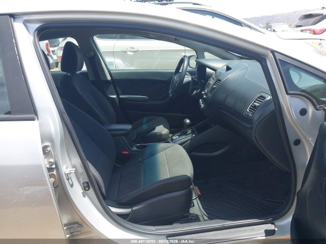 KIA FORTE LX 2018 3KPFL4A7XJE169939 Image 5
