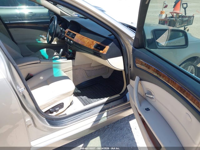 2009 Bmw 528i მანქანა იყიდება აუქციონზე, vin: WBANU53519C123992, აუქციონის ნომერი: 45115327